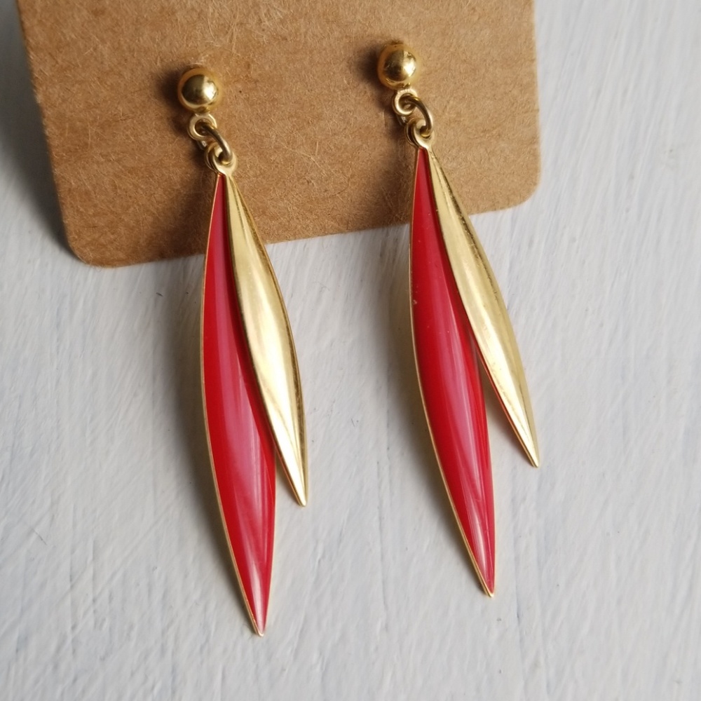 Vintage post earrings. Red and Gold plated